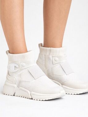 Women’s Champion Rally Future White Sneakers - Size 8.5